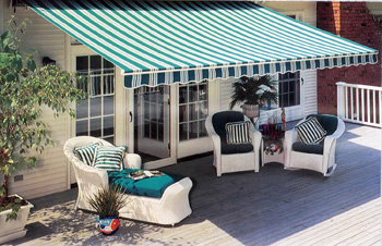 retractable_awning.jpg